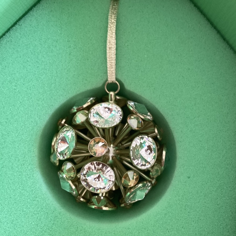 Swarovski Constella Ball Ornament Large Gold Metal With Champagne/White Crystals - Picture 3 of 14